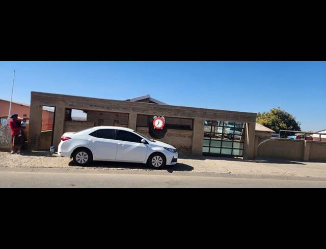 3 BEDROOM HOUSE FOR SALE IN TEMBISA